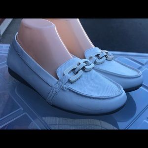 Cushiion Walk by Avon White Patent Leather Shoes